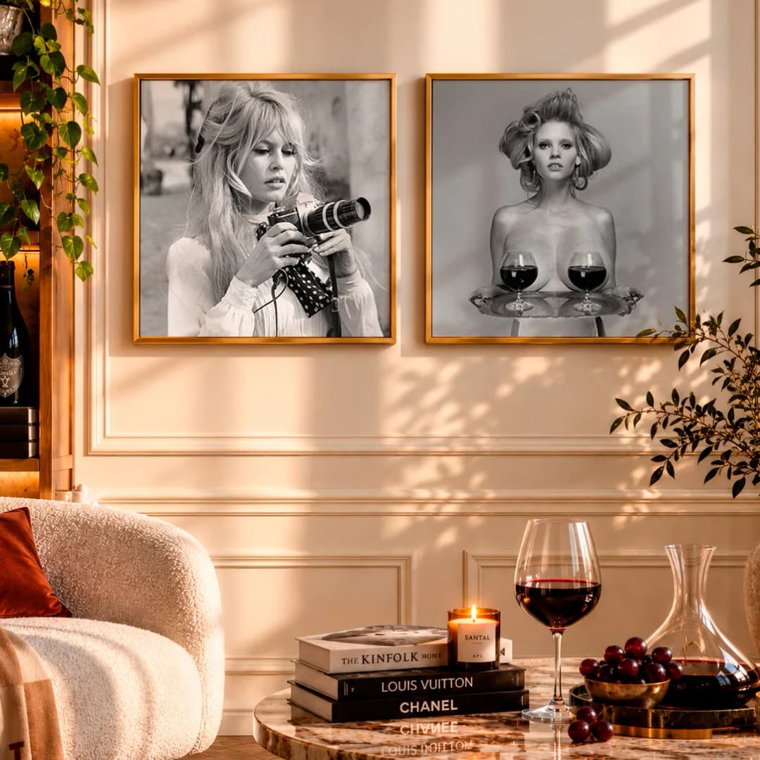 Kit Duo Quadros Decorativos Brigitte Bardot e Lara Stone | Moda, Fotografia e Vinho